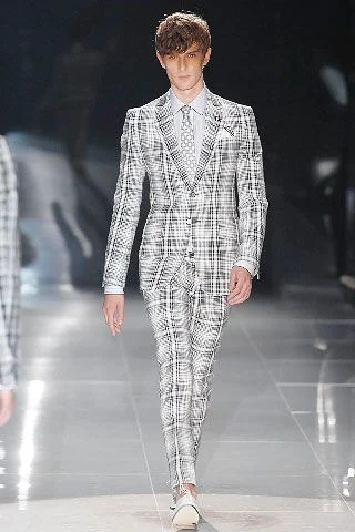 Look 13